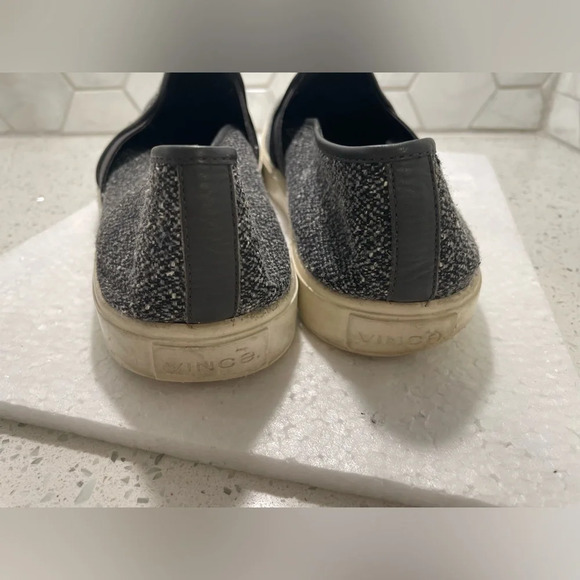 VINCE Woman’s Gray White Preston Wool Slipon Size Uncertain Believe Sz 10 - Picture 3 of 9